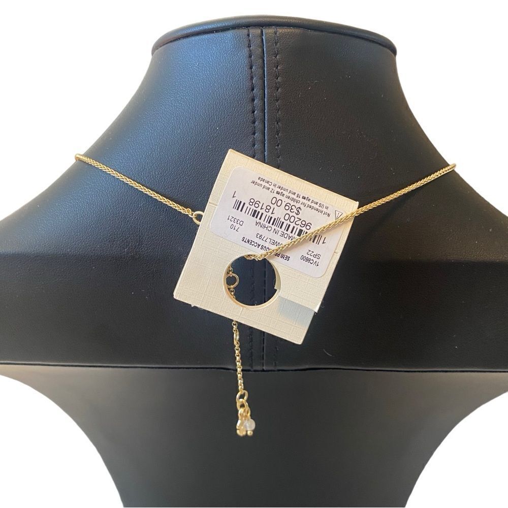 Gold Toned Coin Charm Necklace. - Picture 5 of 6